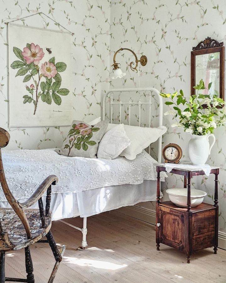 Wild Rose Botanical Linen Wall Hanging