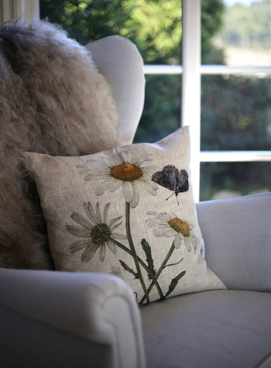Cushion Blue Butterfly/Daisies