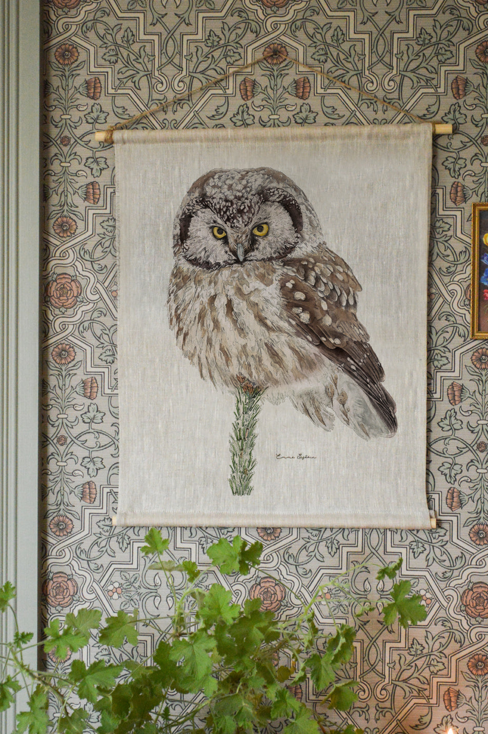 Owl — Fine Art Linen Wall Hanging, 40 × 50 cm