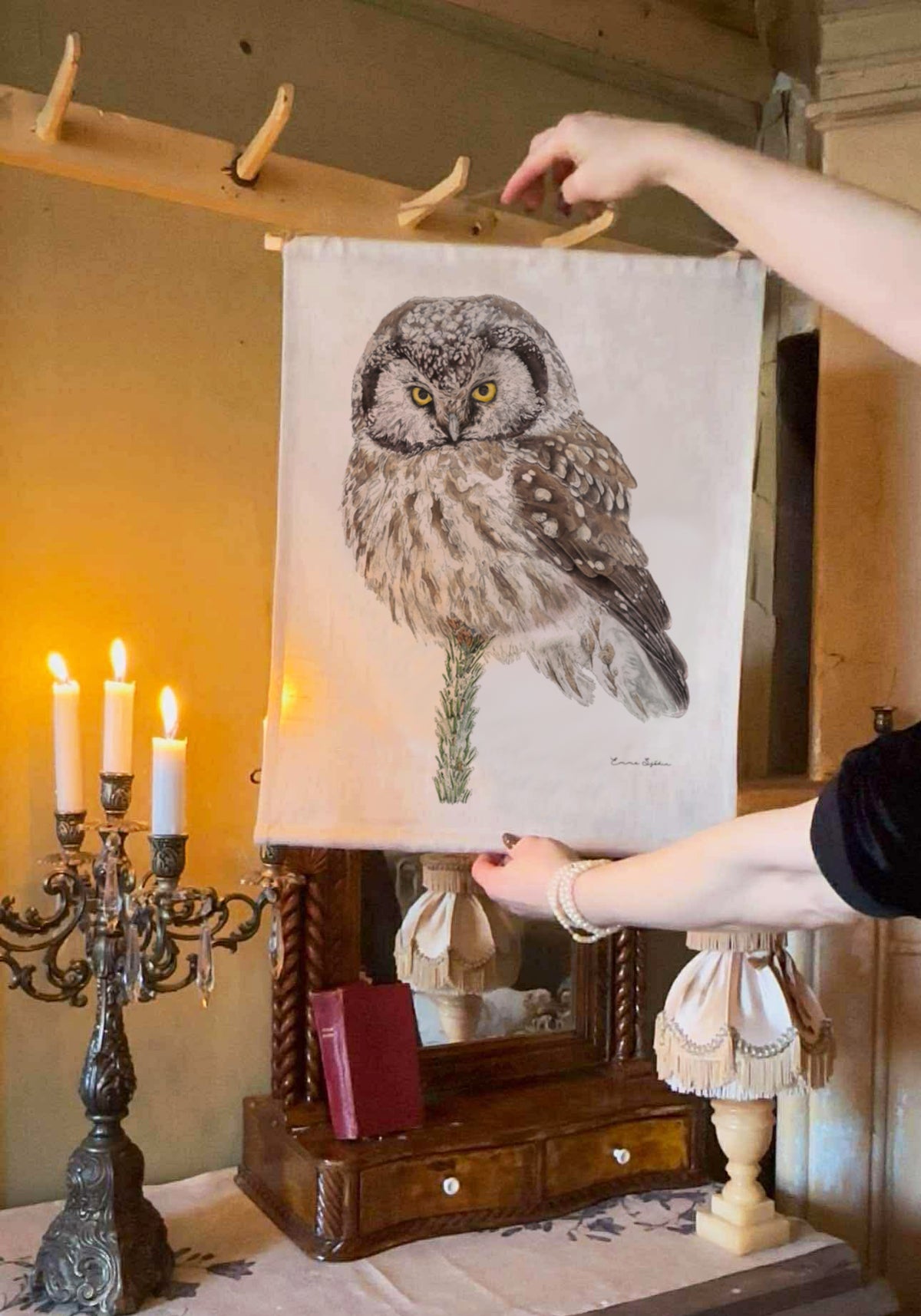 Owl — Fine Art Linen Wall Hanging, 40 × 50 cm