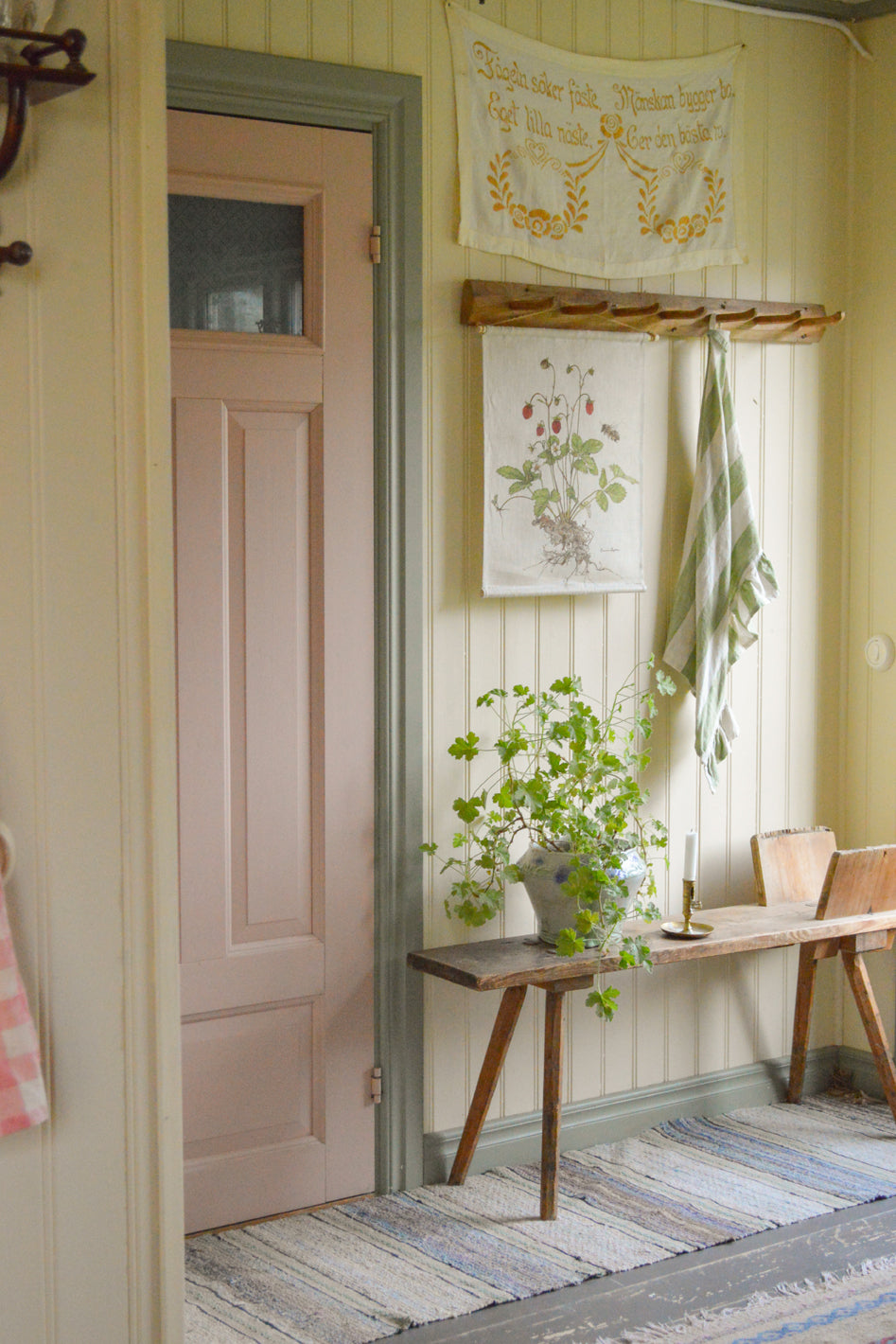 Small Wallhanging Woodland Strawberries